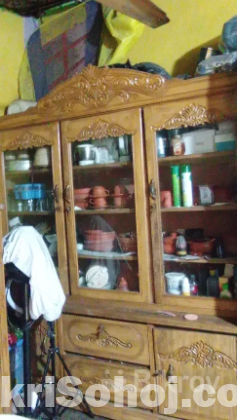 ওয়ারড্রপ এন্ড কেবিনেট